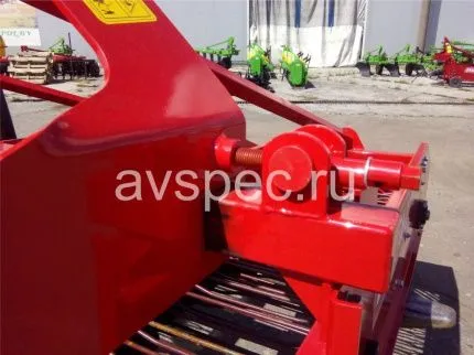 Картофелекопатель однорядный навесной D-POl Бульба-1