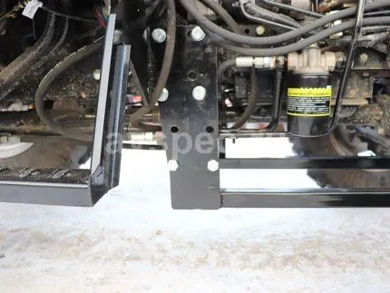 Отвал Снеговик на DF 304 G2 ОК2000